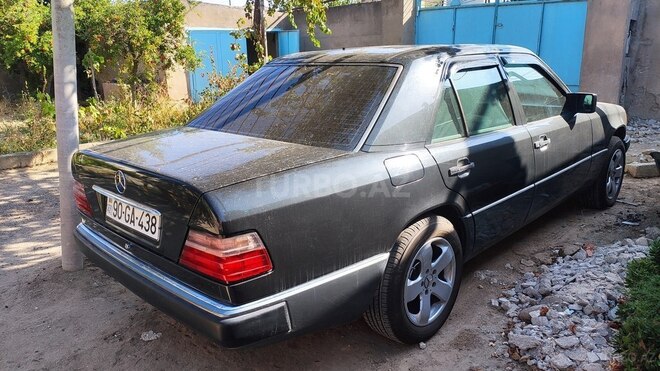 Mercedes E 200 1993, 500,000 km - 2.0 l - Bakı