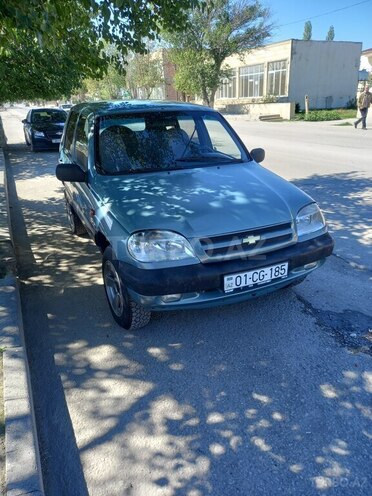 Chevrolet Niva 2006, 208,000 km - 1.7 л - Şabran