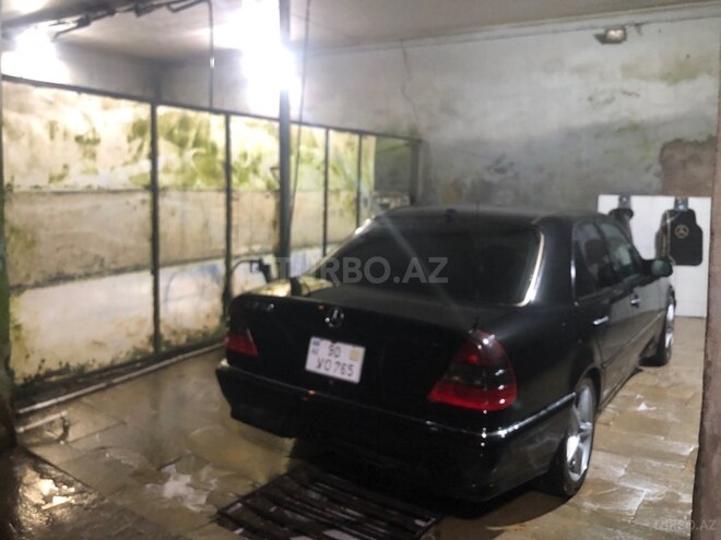 Mercedes C 230 1999, 285,000 km - 2.3 l - Bakı