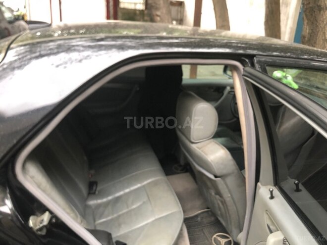 Mercedes C 230 1999, 285,000 km - 2.3 l - Bakı