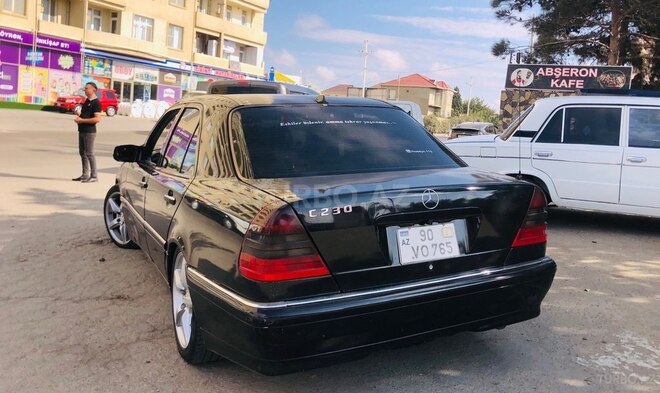 Mercedes C 230 1999, 285,000 km - 2.3 l - Bakı