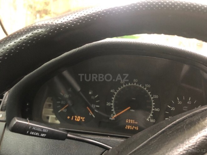 Mercedes C 230 1999, 285,000 km - 2.3 l - Bakı