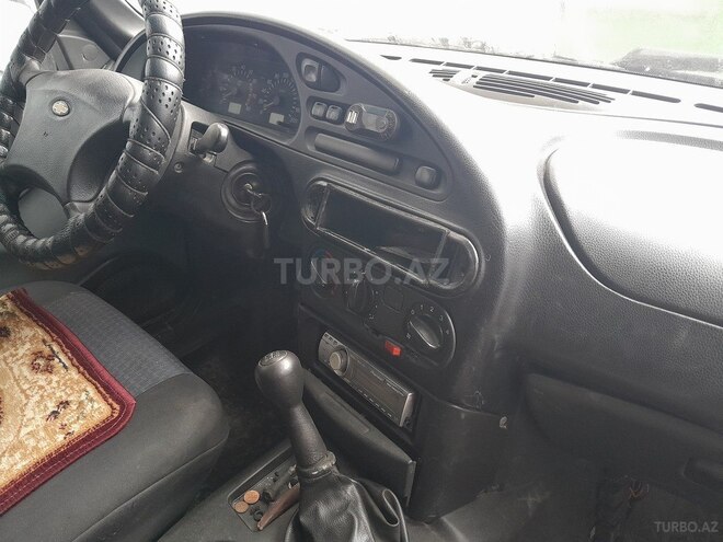 Chevrolet Niva 2005, 279,155 km - 1.7 л - Bakı