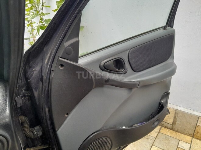 Chevrolet Niva 2005, 279,155 km - 1.7 л - Bakı