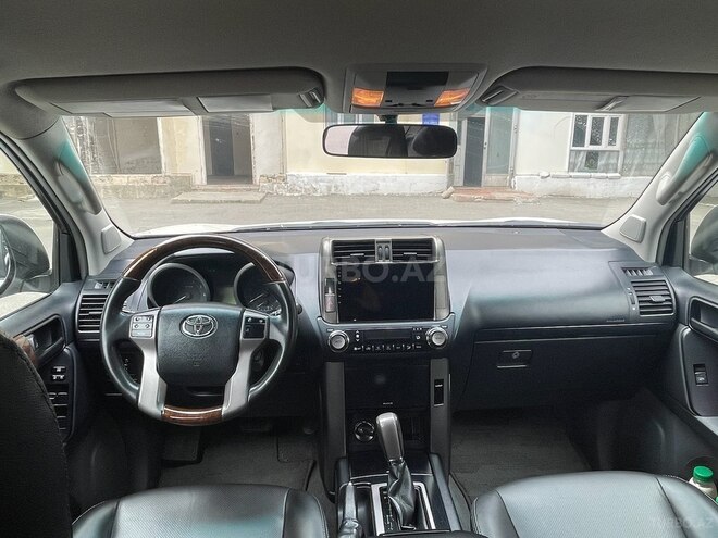 Toyota Prado 2010, 205,000 km - 2.7 l - Bakı