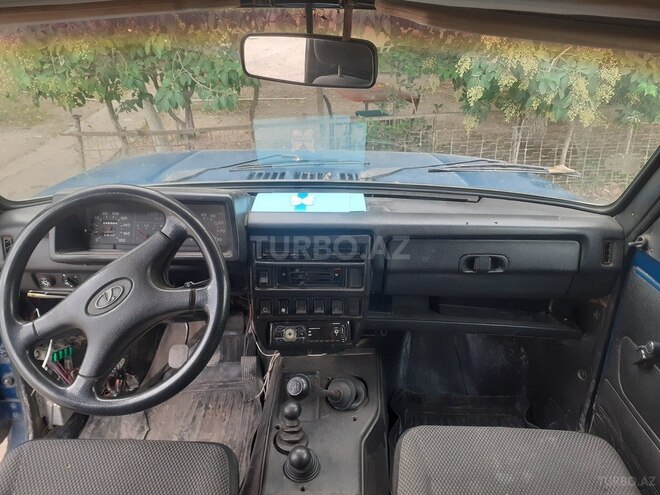 LADA (VAZ) Niva 2003, 348,000 km - 1.7 l - Saatlı