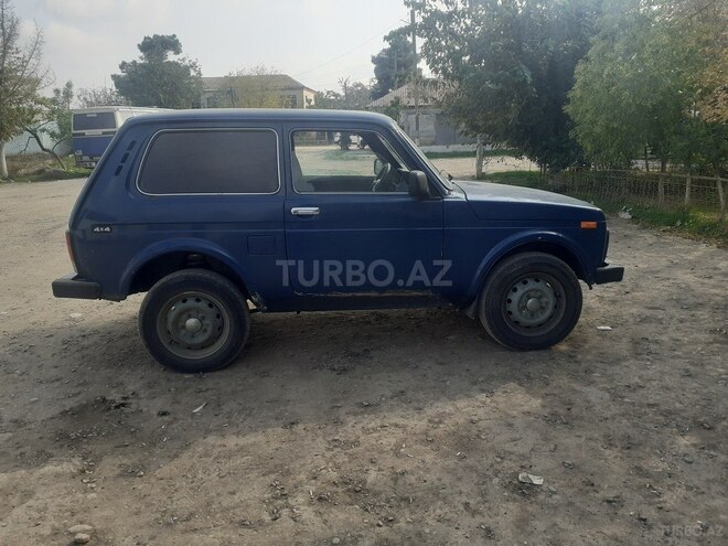 LADA (VAZ) Niva 2003, 348,000 km - 1.7 l - Saatlı
