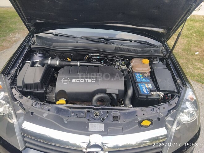 Opel Astra 2006, 256,200 km - 1.3 l - Bakı