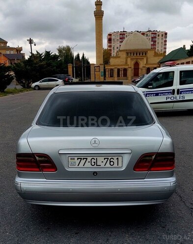 Mercedes E 270 2000, 580,000 km - 2.7 l - Sumqayıt