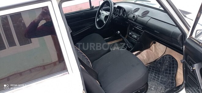 LADA (VAZ) 2106 1983, 26,000 km - 1.5 л - Salyan
