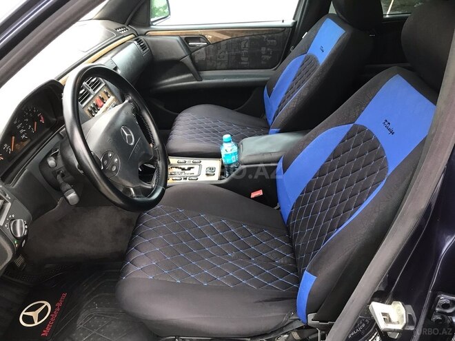 Mercedes E 240 1999, 224,000 km - 2.4 l - Bakı