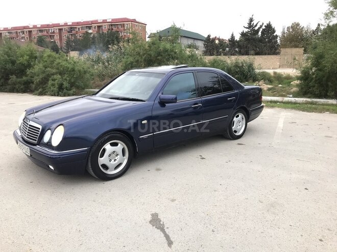 Mercedes E 240 1999, 224,000 km - 2.4 l - Bakı
