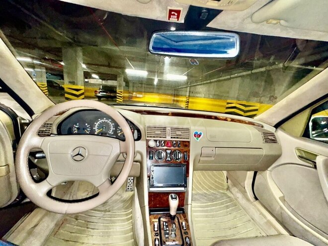 Mercedes C 230 2000, 111,100 km - 2.3 l - Bakı