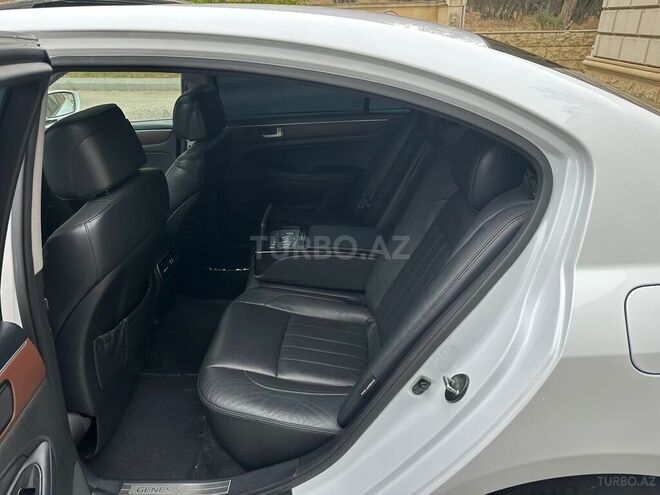 Hyundai Genesis 2014, 298,000 km - 3.8 л - Bakı