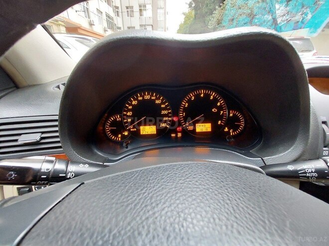 Toyota Avensis 2005, 274,100 km - 2.0 l - Bakı