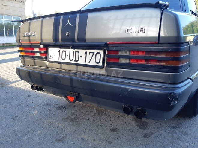 Mercedes 190 1992, 10,000 km - 1.8 л - Saatlı