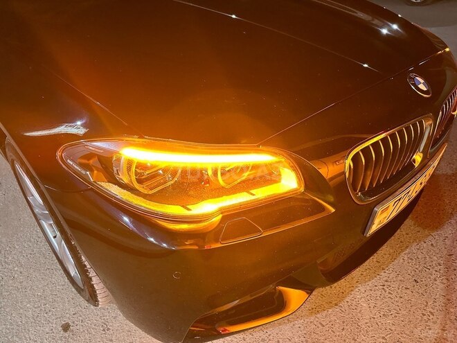 BMW 520 2016, 183,500 km - 2.0 л - Bakı