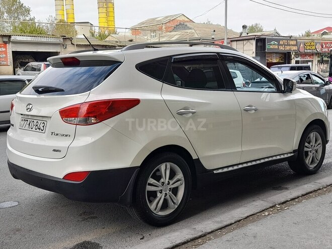 Hyundai ix35 2011, 129,011 km - 2.0 л - Bakı