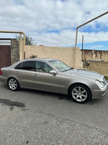Mercedes E 320 2003, 322,000 km - 3.2 l - Bakı