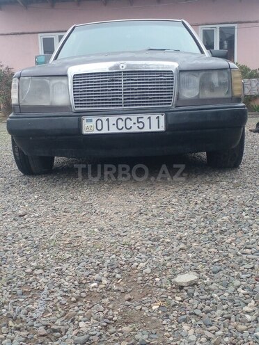 Mercedes E 200 1990, 480,000 km - 2.0 l - Beyləqan