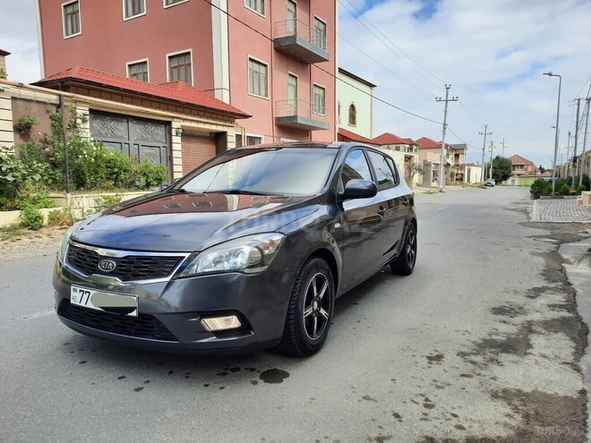 Kia Ceed 2009, 195,000 km - 1.4 л - Bakı