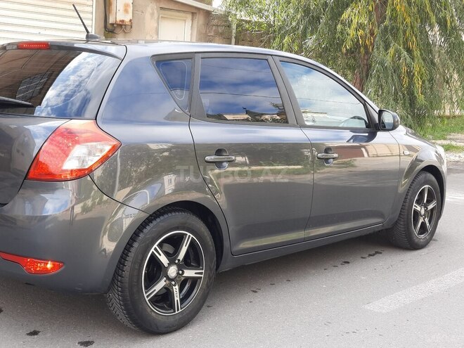 Kia Ceed 2009, 195,000 km - 1.4 л - Bakı