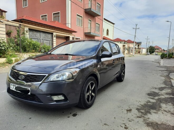 Kia Ceed 2009, 195,000 km - 1.4 л - Bakı