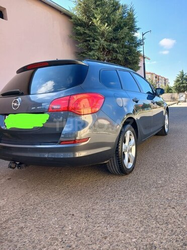 Opel Astra 2011, 190,000 km - 1.4 l - Goranboy