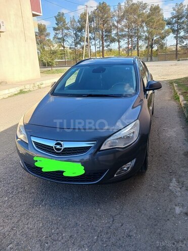 Opel Astra 2011, 190,000 km - 1.4 l - Goranboy