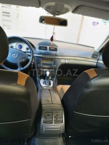 Mercedes E 260 2003, 250,000 km - 2.6 л - Bakı