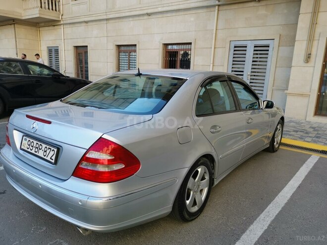 Mercedes E 260 2003, 250,000 km - 2.6 л - Bakı
