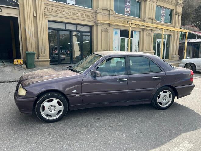 Mercedes C 200 1996, 320,000 km - 2.0 l - Bakı