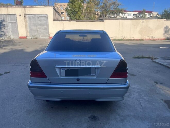 Mercedes C 180 1999, 300,200 km - 1.8 l - Bakı