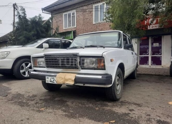 LADA (VAZ) 2107 2003, 180,000 km - 1.6 l - Lənkəran