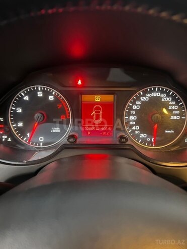 Audi Q5 2011, 132,000 km - 2.0 l - Bakı