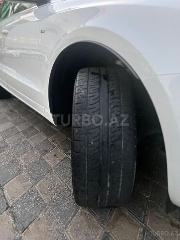 Audi Q5 2011, 132,000 km - 2.0 l - Bakı