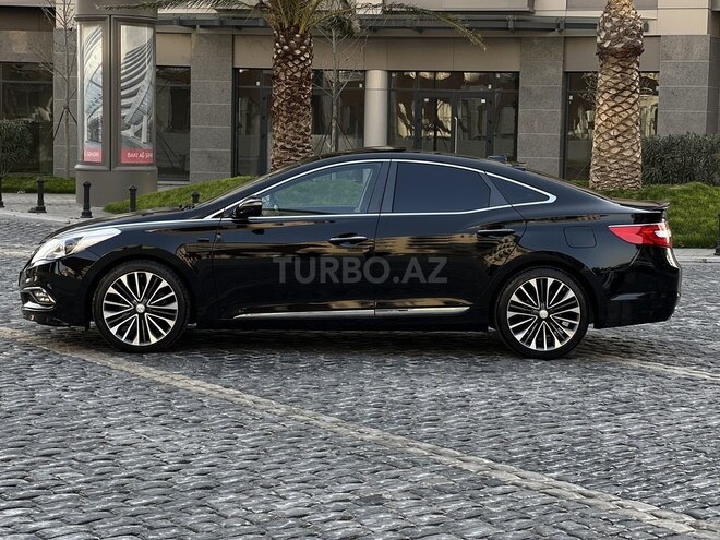 Hyundai Grandeur 2015, 195,000 km - 2.2 l - Bakı