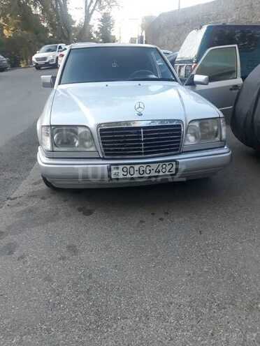 Mercedes E 220 1993, 363,000 km - 2.2 л - Bakı