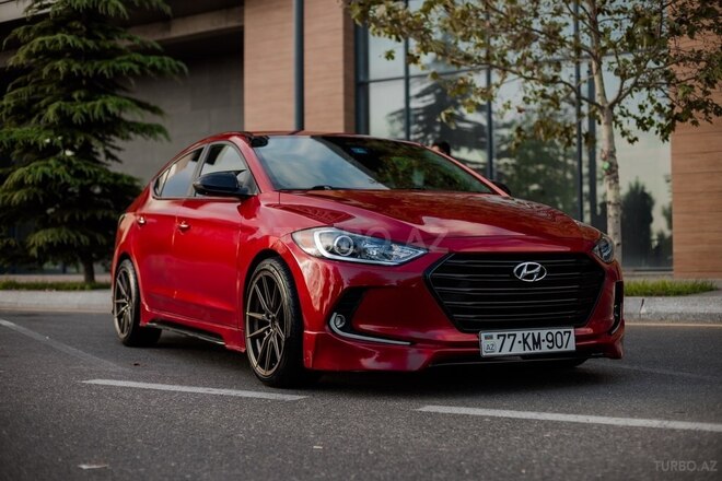 Hyundai Elantra 2018, 120,701 km - 2.0 l - Bakı