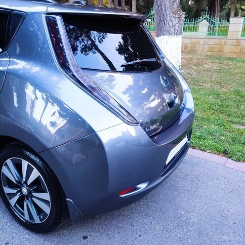 Nissan Leaf 2016, 102,500 km - 0.0 l - Bakı