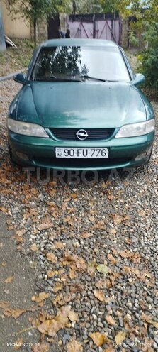 Opel Vectra 1995, 438,454 km - 2.0 л - Qusar