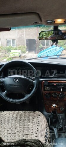 Opel Vectra 1995, 438,454 km - 2.0 л - Qusar