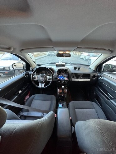 Jeep Compass 2013, 201,500 km - 2.4 l - Bakı