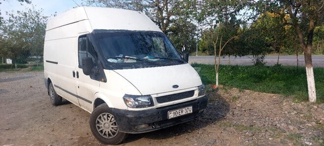 Ford Transit 2000, 267,000 km - 2.5 л - Saatlı