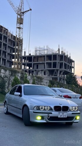 BMW 525 2001, 297,000 km - 2.5 l - Bakı