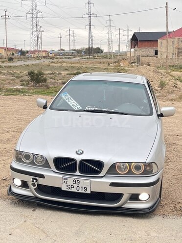BMW 525 2001, 297,000 km - 2.5 l - Bakı