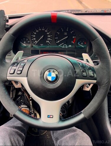 BMW 525 2001, 297,000 km - 2.5 l - Bakı