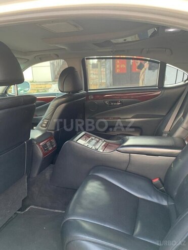 Lexus LS 460 2008, 207,000 km - 4.6 l - Bakı