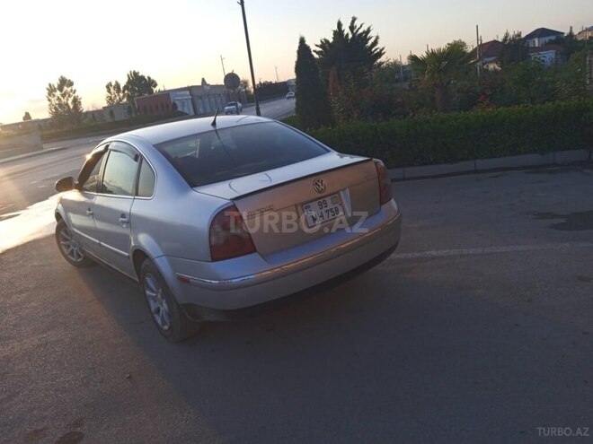Volkswagen Passat 2003, 283,000 km - 1.8 l - Xaçmaz