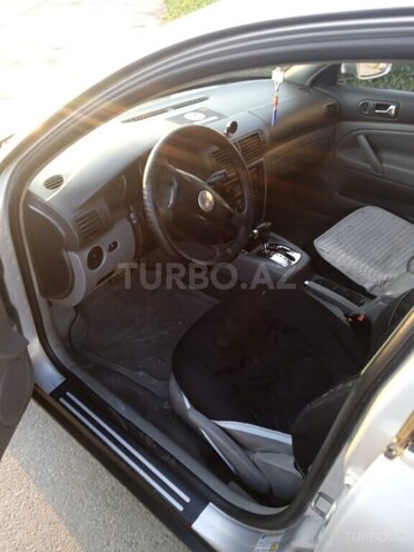 Volkswagen Passat 2003, 283,000 km - 1.8 l - Xaçmaz